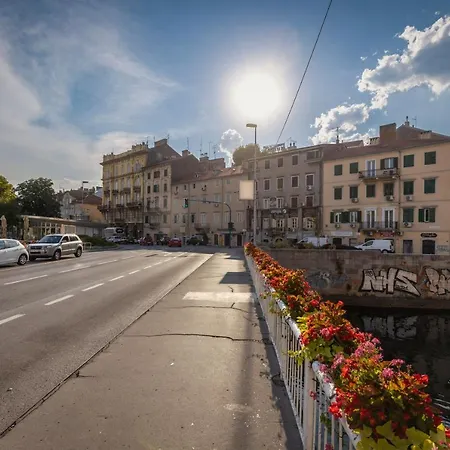 Bella * Rijeka