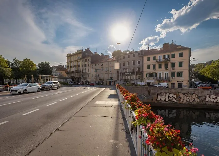 Bella * Rijeka